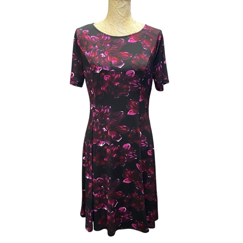 Roz and Ali Dress Womens M Medium Black Pink Purple Floral A Line Shift